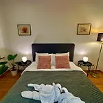 Luxury Suites Museum By Rikas Hotels