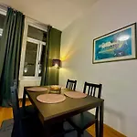 Luxury Suites Museum By Rikas Hotels